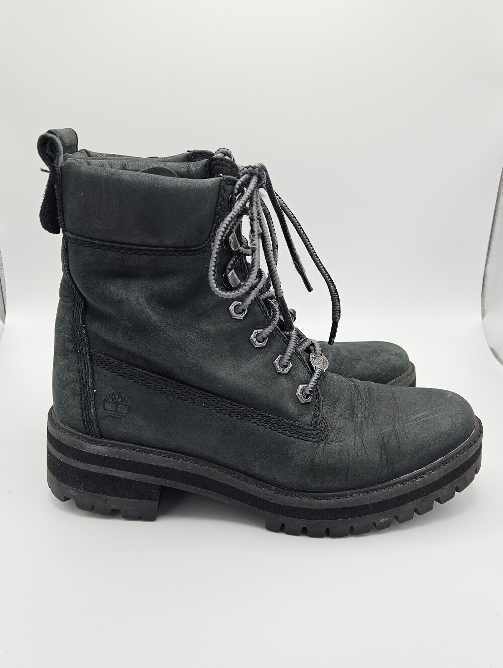 Timberland Courmayeur Valley 6 inch lace up boots dark green size 7